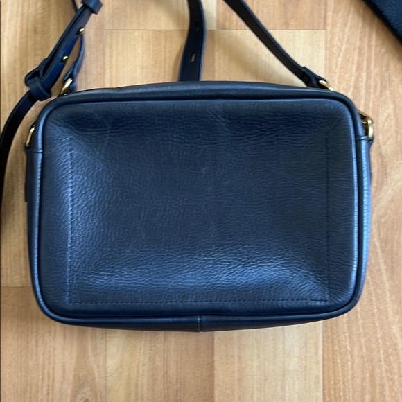 100% Leather Madewell Bag - Picture 2 of 5